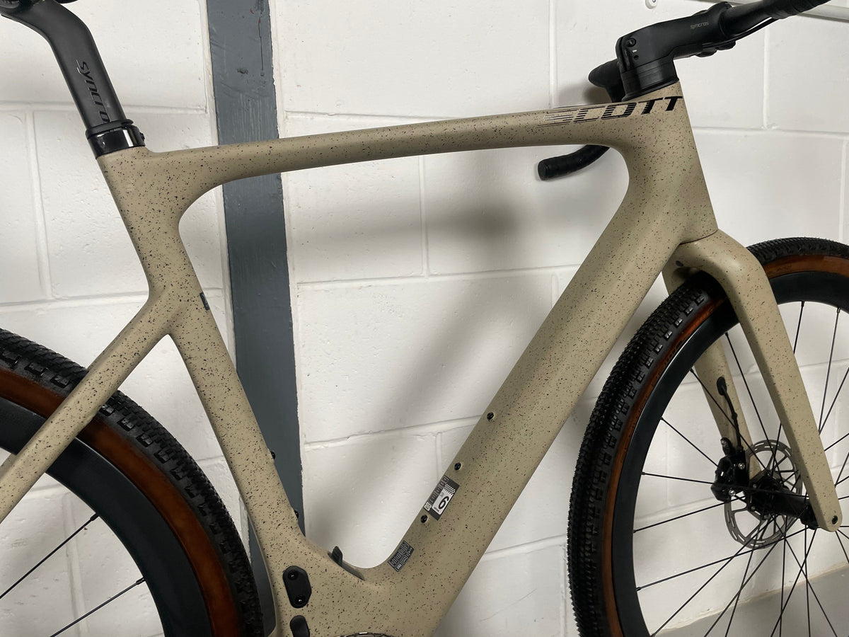 SCOTT SOLACE GRAVEL ERIDE 20 2025 Electric Gravel Bike-Brand New