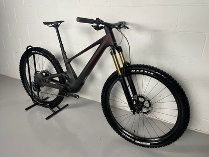 SCOTT GENIUS 900 ULTIMATE BIKE 2025 - REMAINING